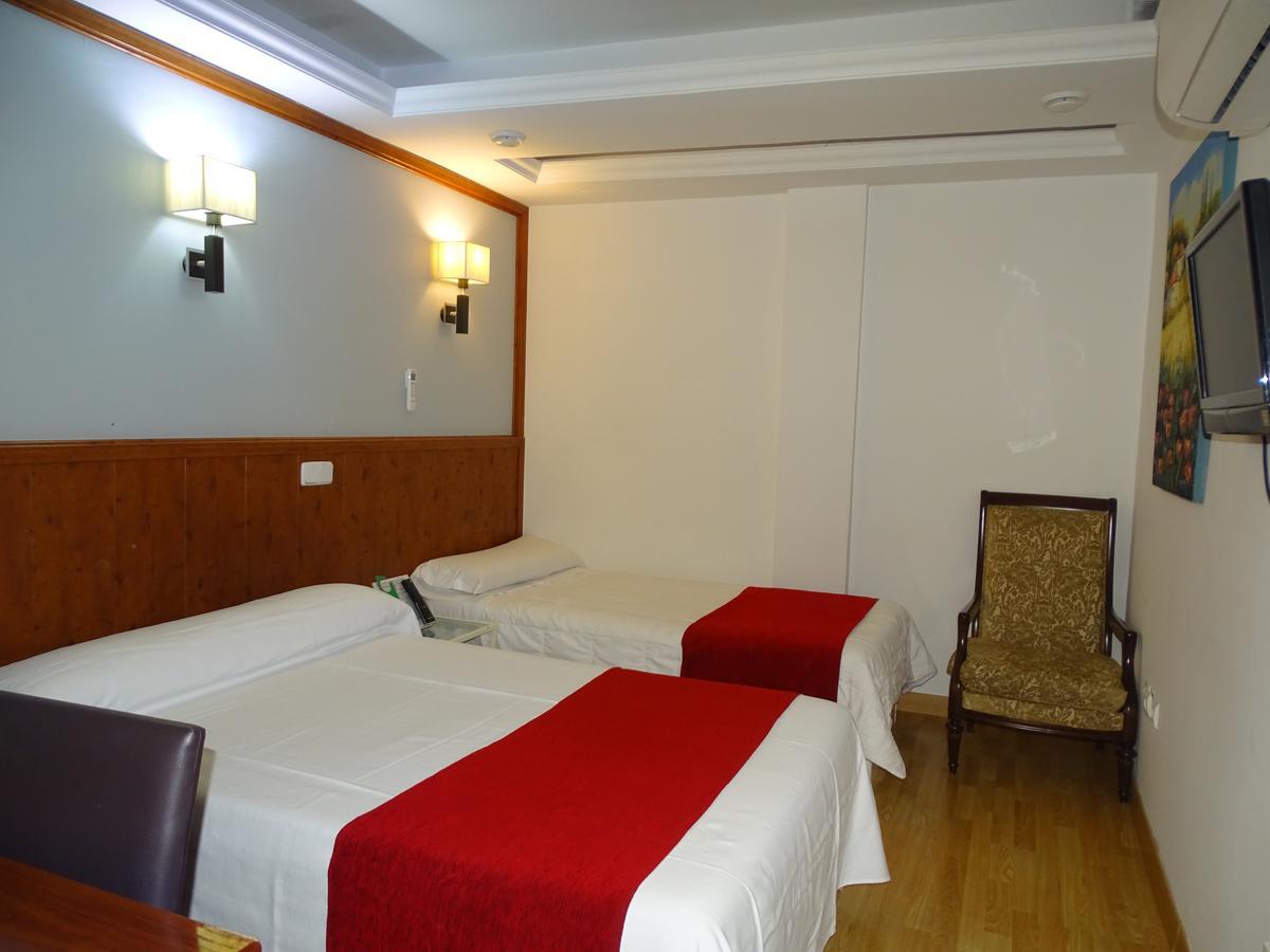 Pension El Otero Guadalajara Extérieur photo